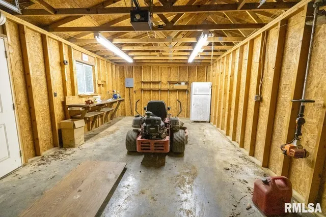 $197,000 | 1380 Highway 45, Vienna, IL 62995