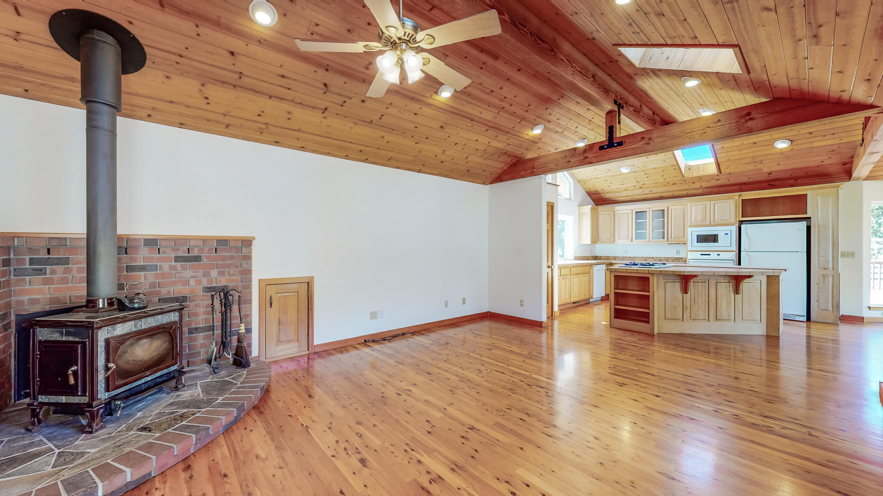 65 Lauren Glen Road Hydesville, CA 95547 - Photo 10 of 66 65 Lauren Glen Road-109