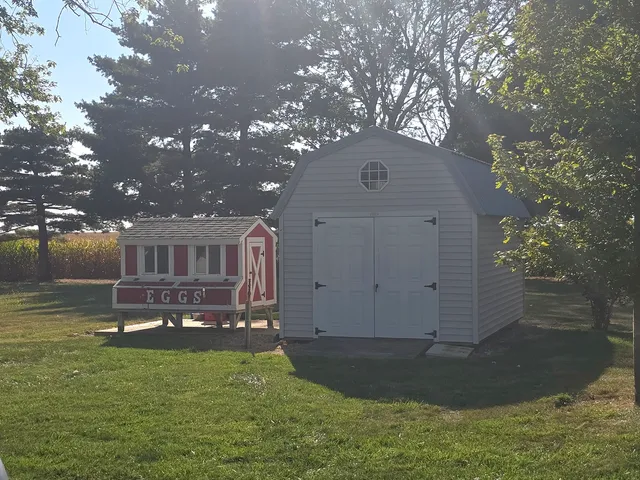 $297,000 | 523 East 2900 North Road, Clifton, IL 60927