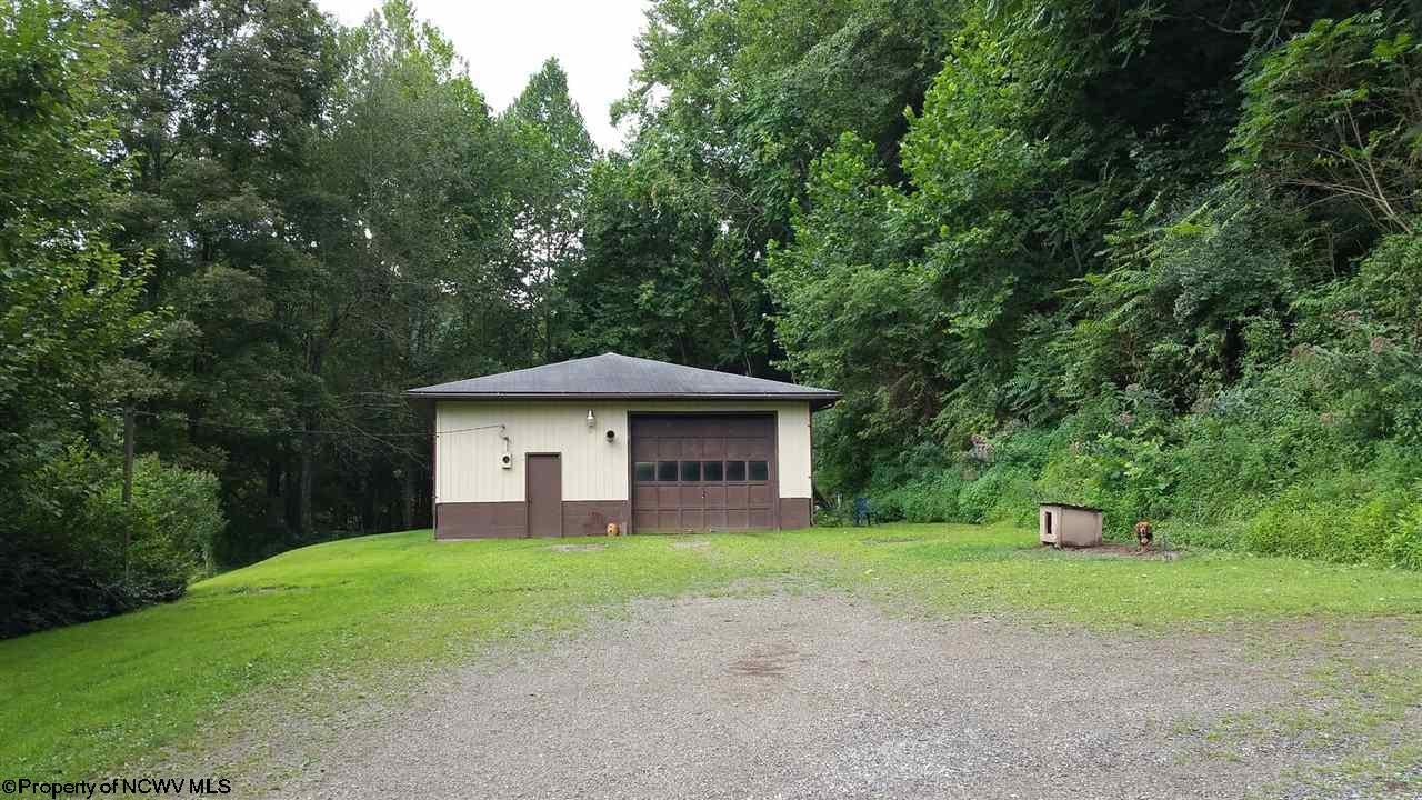 66 Mercury Road Buckhannon, WV 26201 - Photo 3 of 20 Gallery Image 3