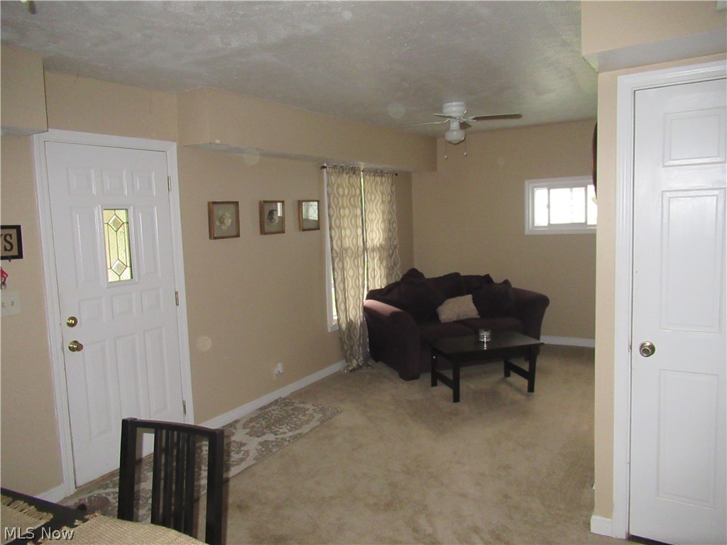 398 Prospect Road Berea, OH 44017 - Photo 5 of 19 Gallery Image 5