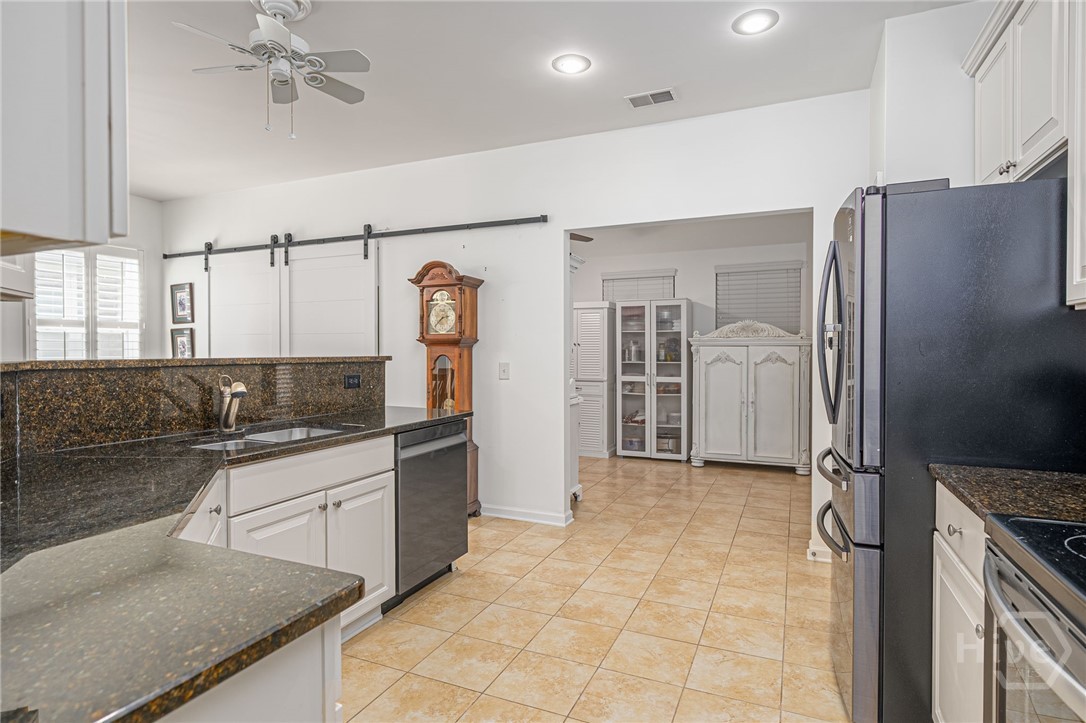 141 Regency Circle Pooler, GA 31322 - Photo 11 of 21