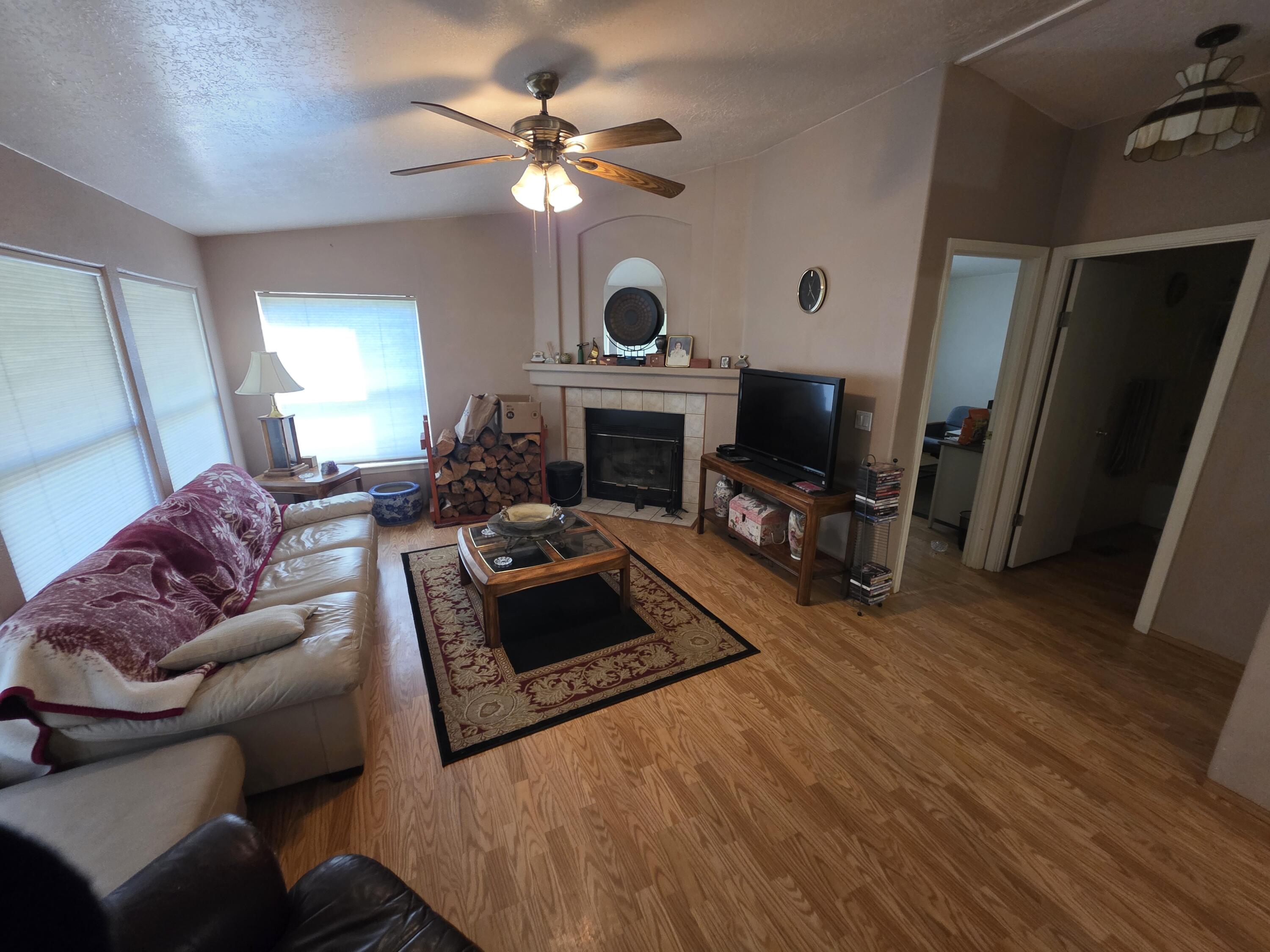 330 North Baker Avenue Chiloquin, OR 97624 - Photo 10 of 34 10