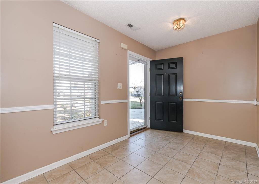 7920 Trotter Road Charlotte, NC 28216 - Photo 3 of 22 Gallery Image 3
