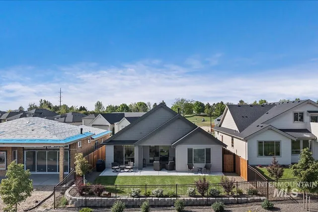 $679,900 | 12013 West Zamalek Court, Kuna, ID 83634