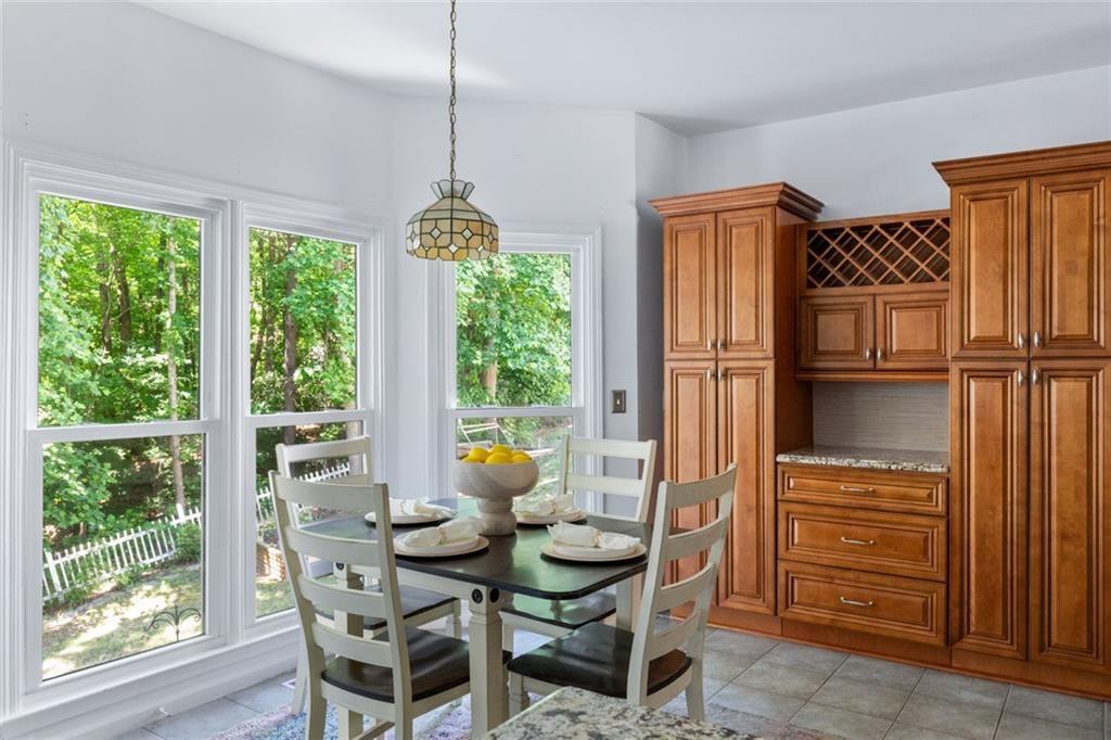 2932 Sunset View Circle Suwanee, GA 30024 - Photo 22 of 54