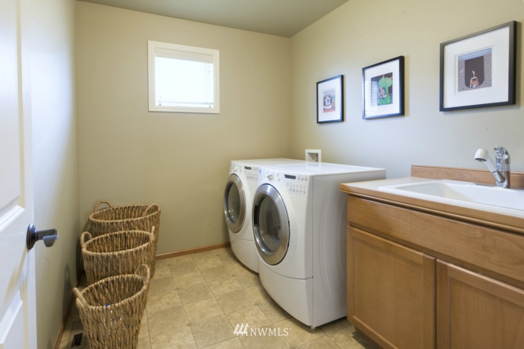 20265 86th Place Northeast Bothell, WA 98011 - Photo 20 of 21 Gallery Image 20
