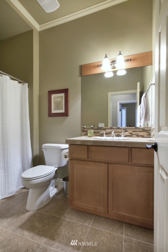 20265 86th Place Northeast Bothell, WA 98011 - Photo 8 of 21 Gallery Image 8