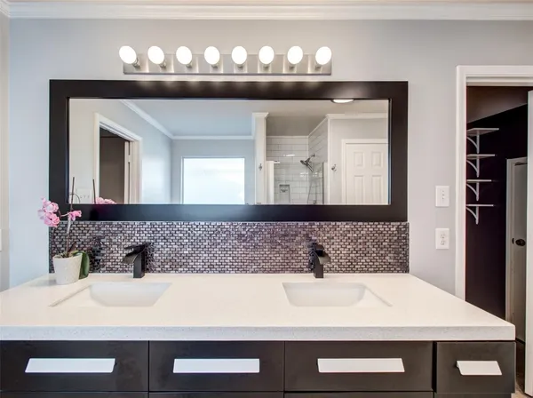 $2,600 | 13215 Sleepy Creek Meadows, Houston, TX 77083