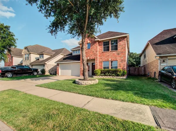 $2,600 | 13215 Sleepy Creek Meadows, Houston, TX 77083