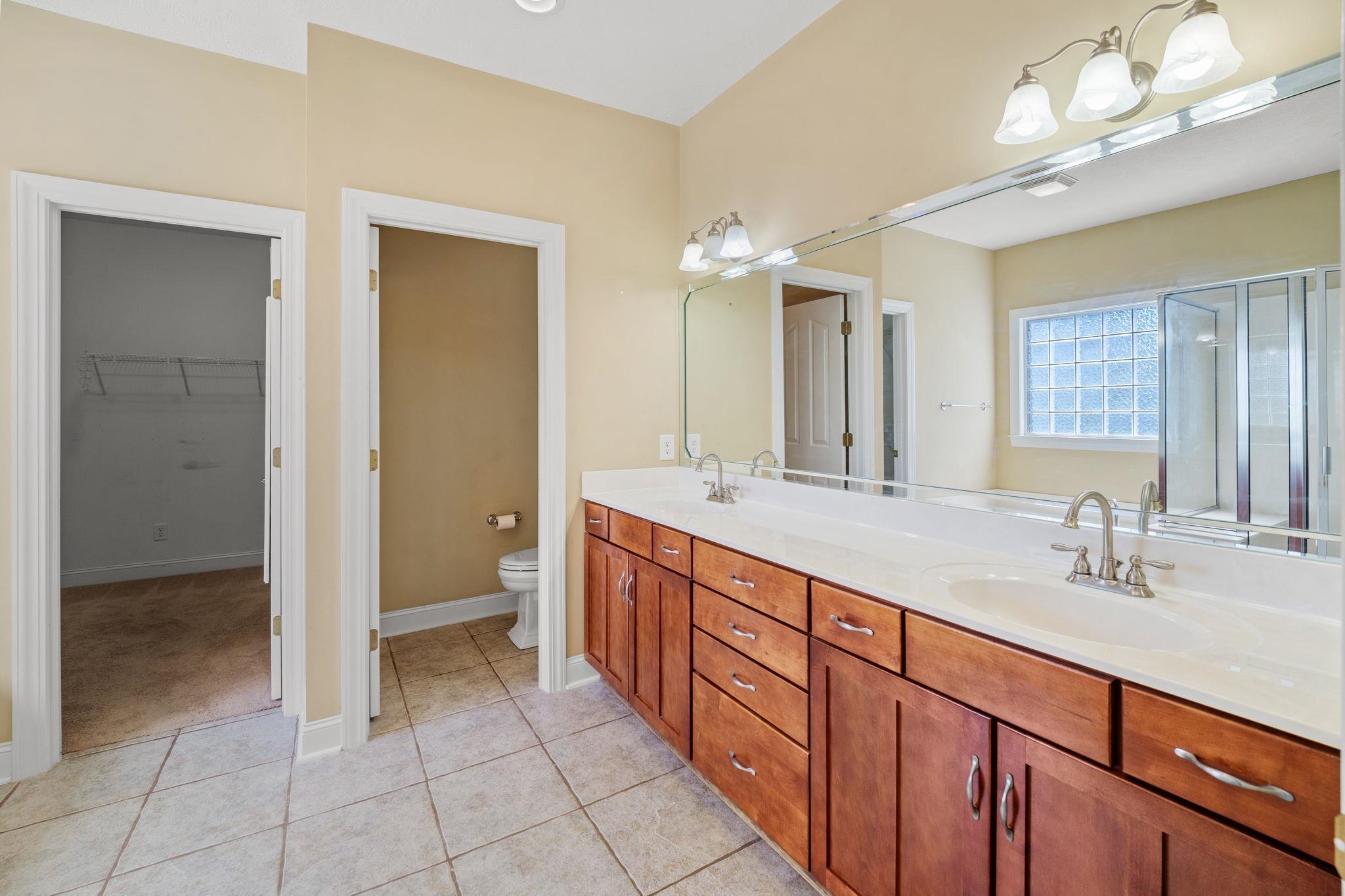 266 Laurel Bay Drive Murrells Inlet, SC 29576 - Photo 16 of 40 Primary Bath -Ensuite with Dual Vanity & Spacious Walk-in Closet