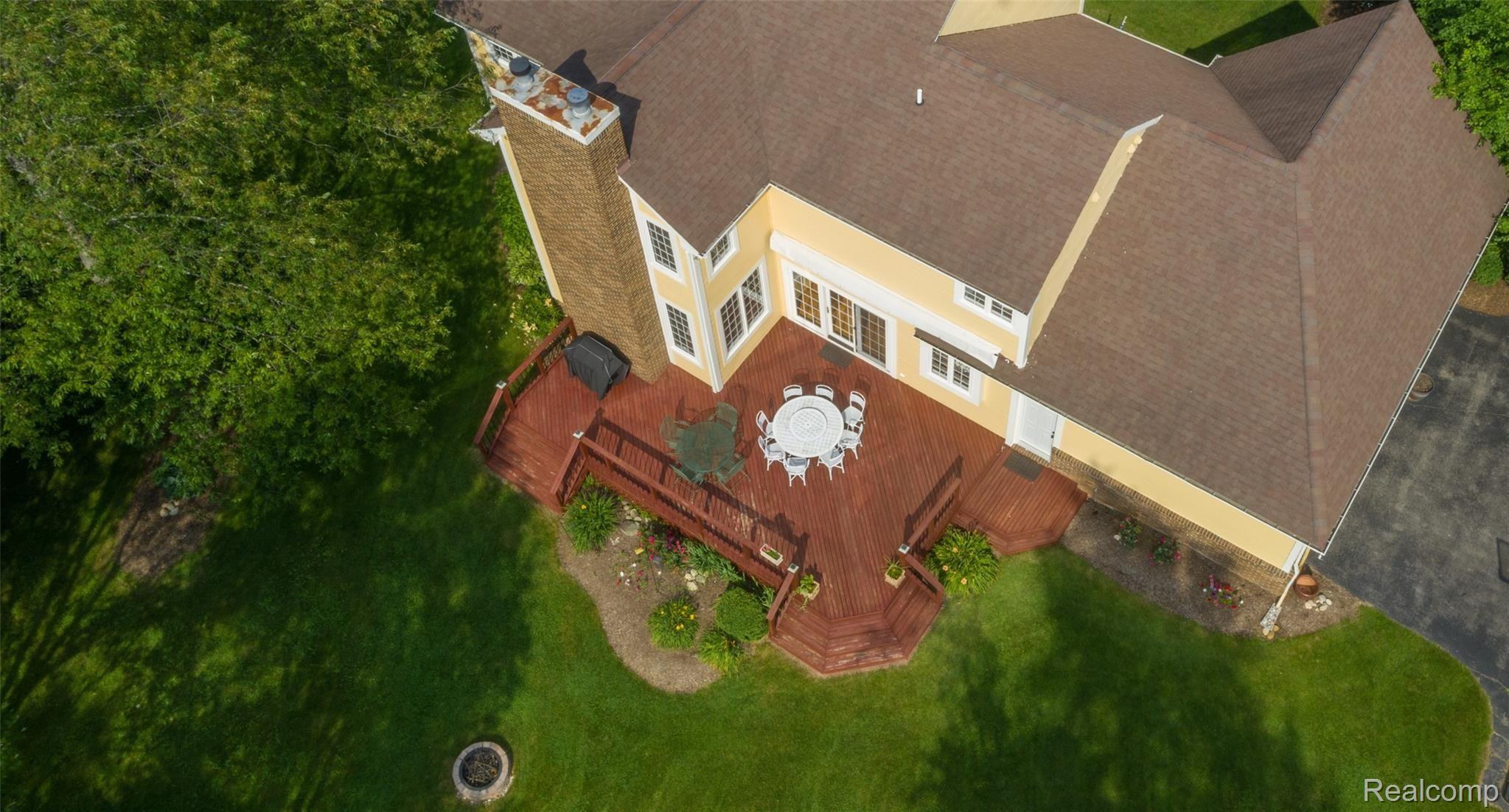 5233 Ridge Trail North Clarkston, MI 48348 - Photo 10 of 73 9.JPG