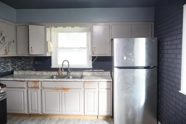 $224,900 | 8523 West Glendale Avenue, Milwaukee, WI 53225