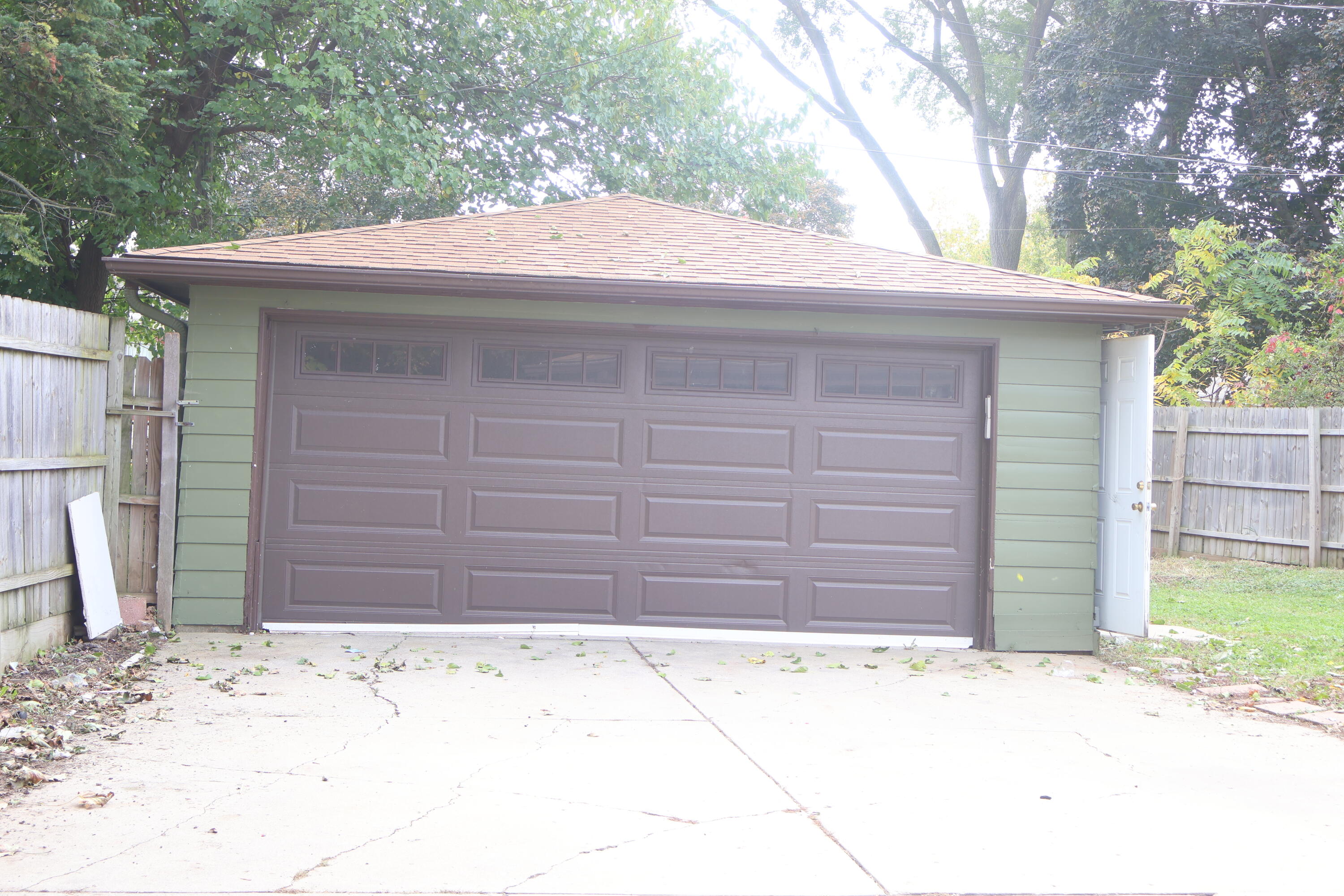 8523 West Glendale Avenue Milwaukee, WI 53225 - Photo 38 of 38 IMG_1777