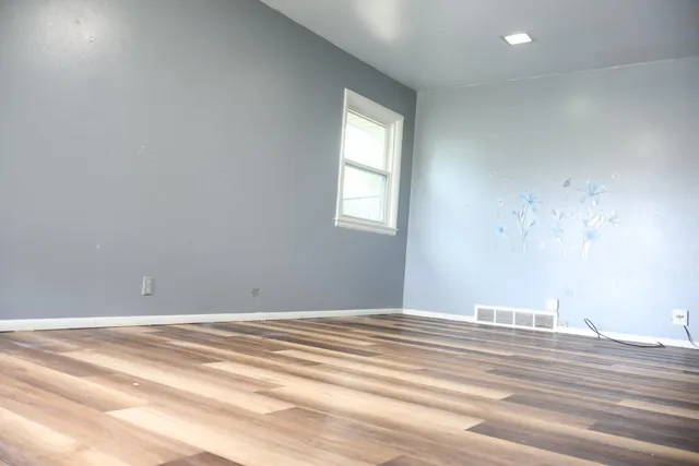 $224,900 | 8523 West Glendale Avenue, Milwaukee, WI 53225