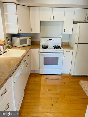 $2,500 | 1908 Society Place, Newtown, PA 18940