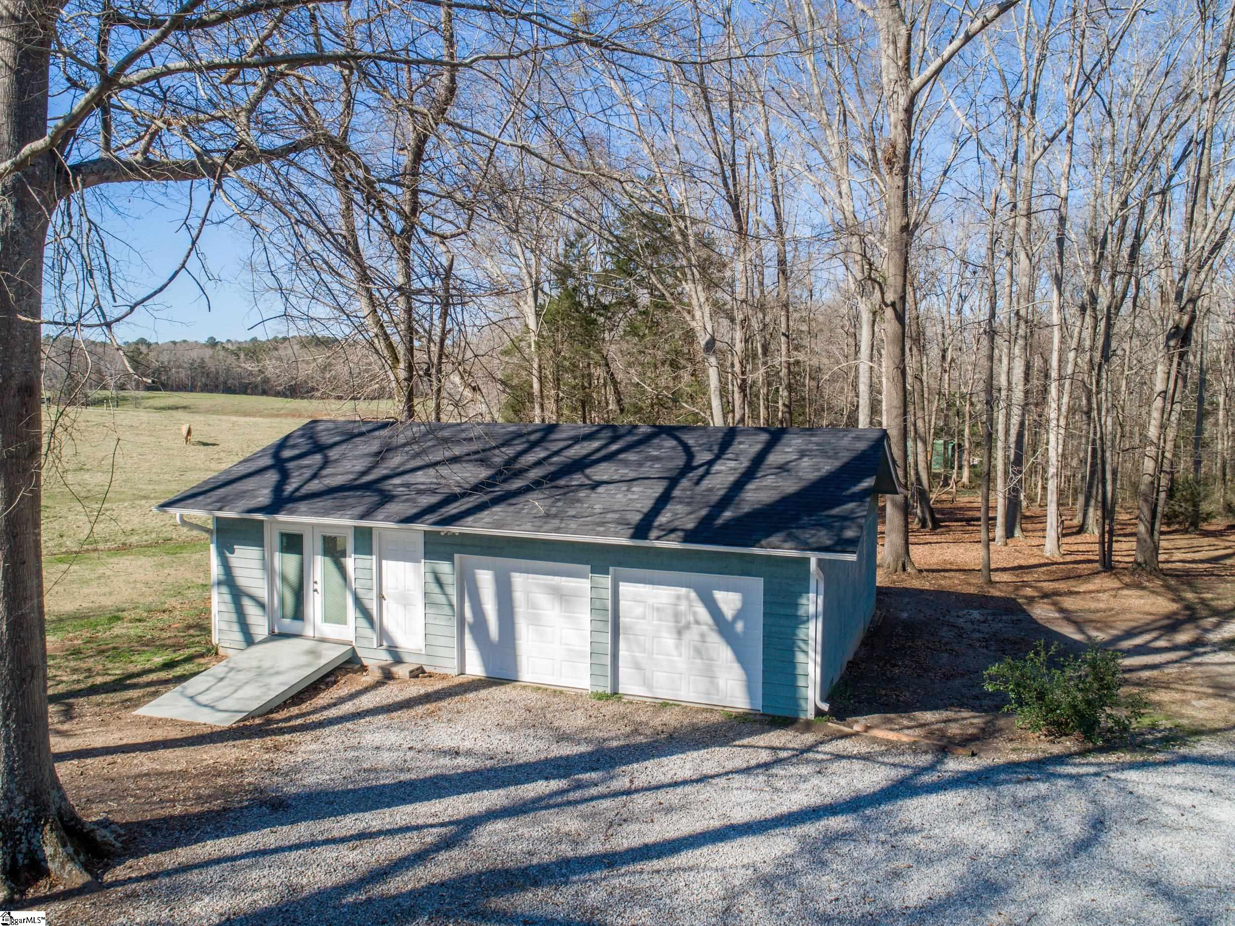 421 Johnson Road Honea Path, SC 29654 - Photo 29 of 36