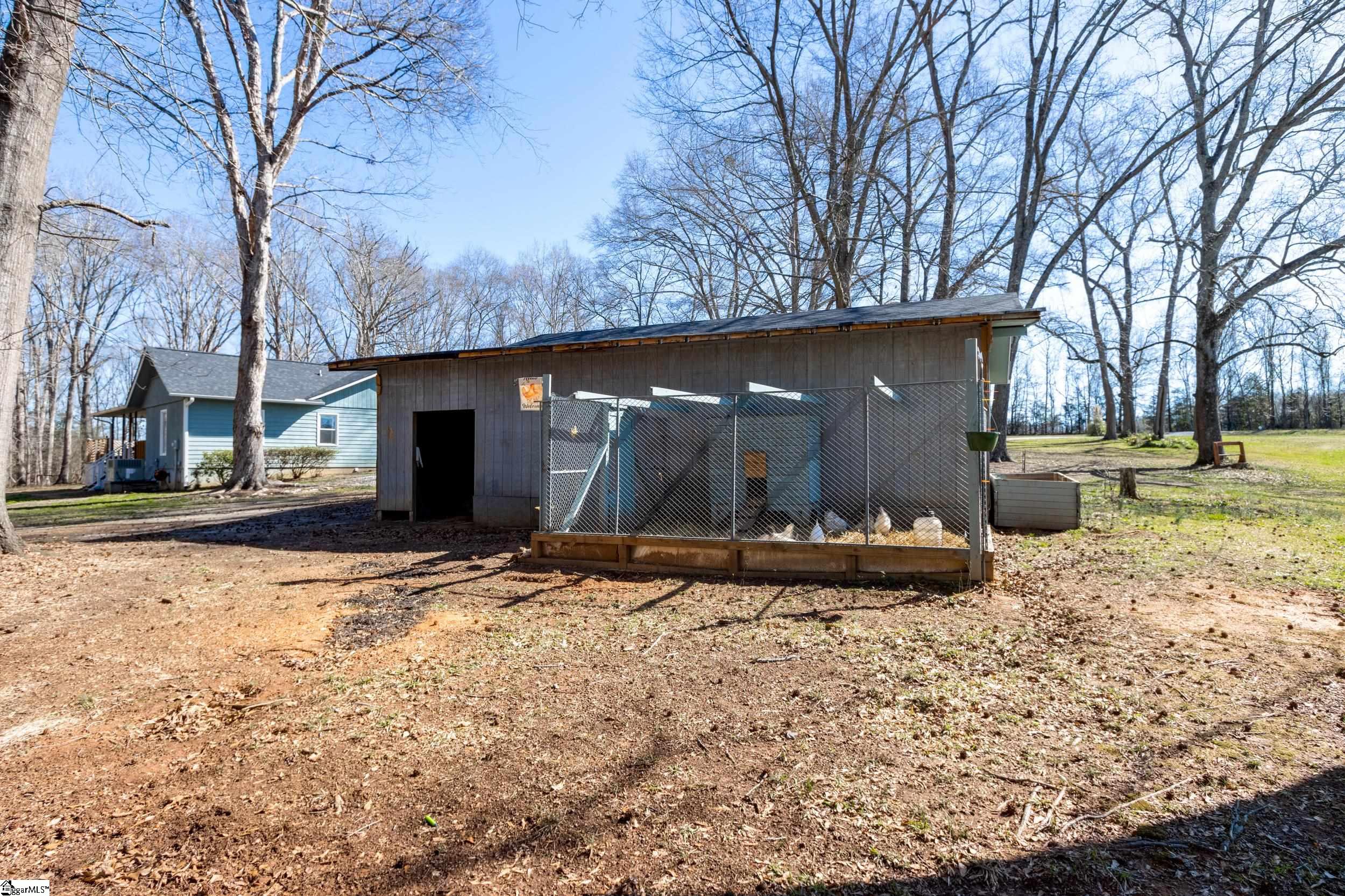 421 Johnson Road Honea Path, SC 29654 - Photo 32 of 36
