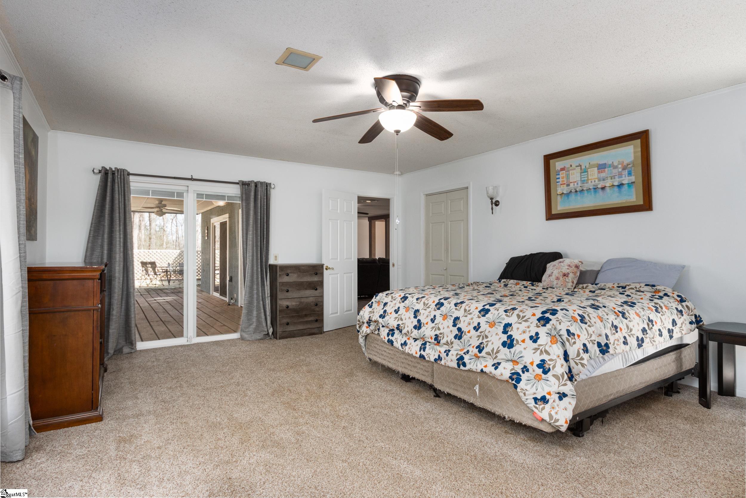421 Johnson Road Honea Path, SC 29654 - Photo 7 of 36