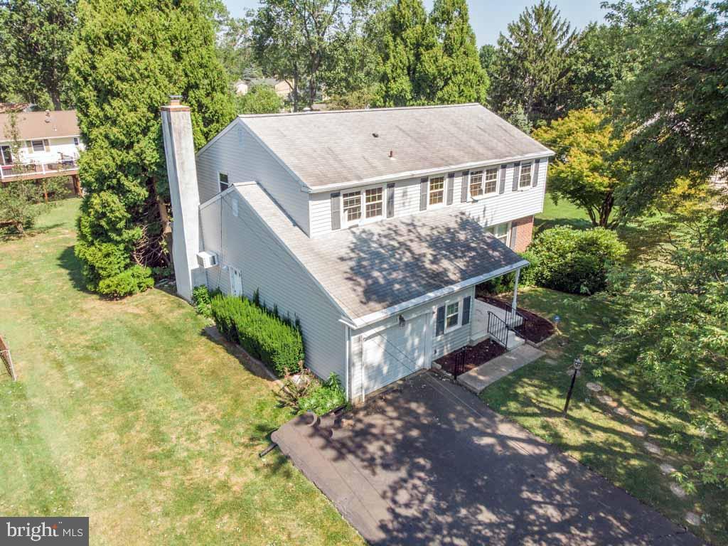 924 Davisville Road Warminster, PA 18974 - Photo 2 of 54 Gallery Image 2