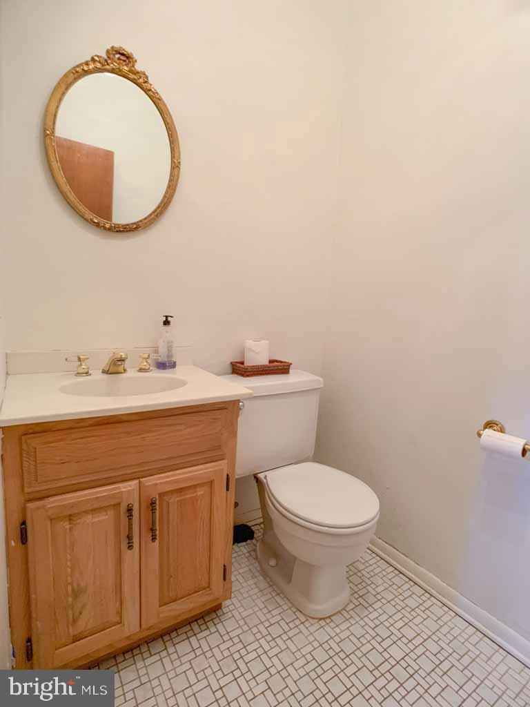 924 Davisville Road Warminster, PA 18974 - Photo 19 of 54 Gallery Image 19