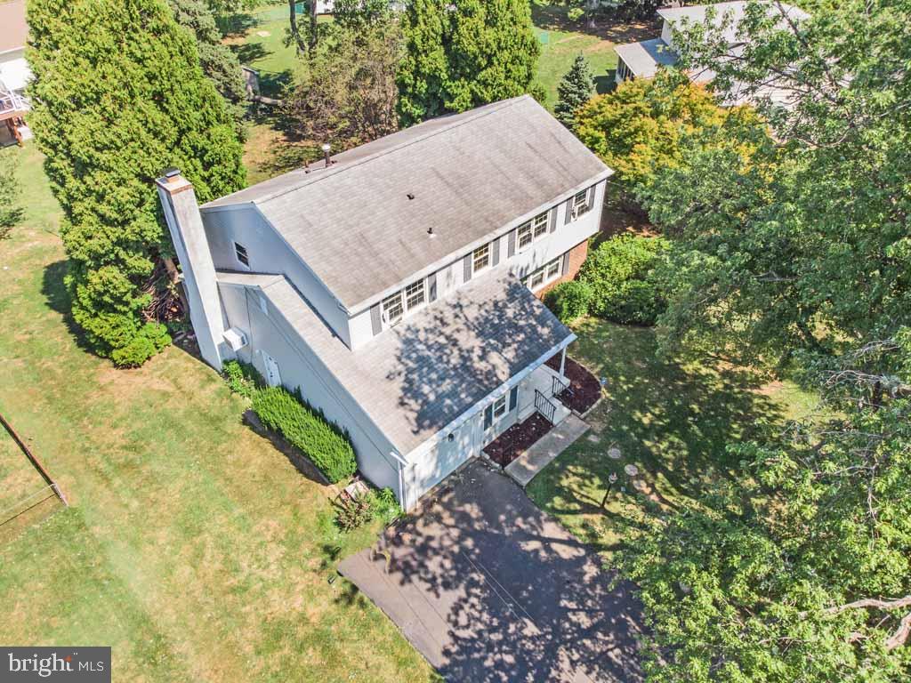 924 Davisville Road Warminster, PA 18974 - Photo 3 of 54 Gallery Image 3