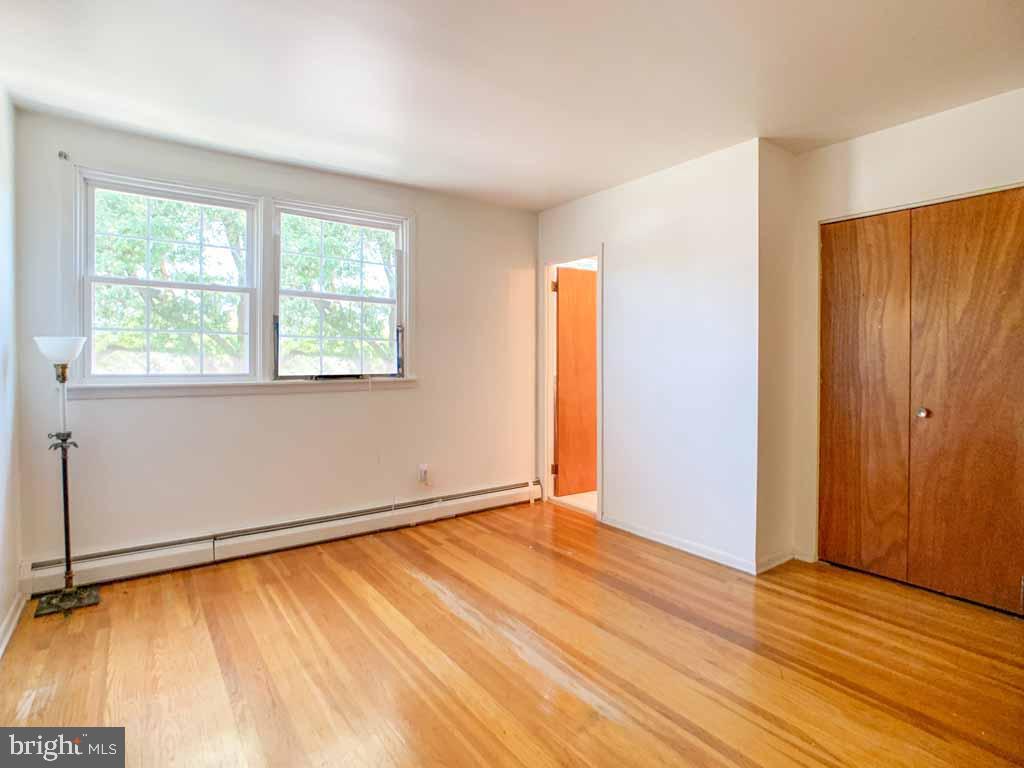 924 Davisville Road Warminster, PA 18974 - Photo 27 of 54 Gallery Image 27