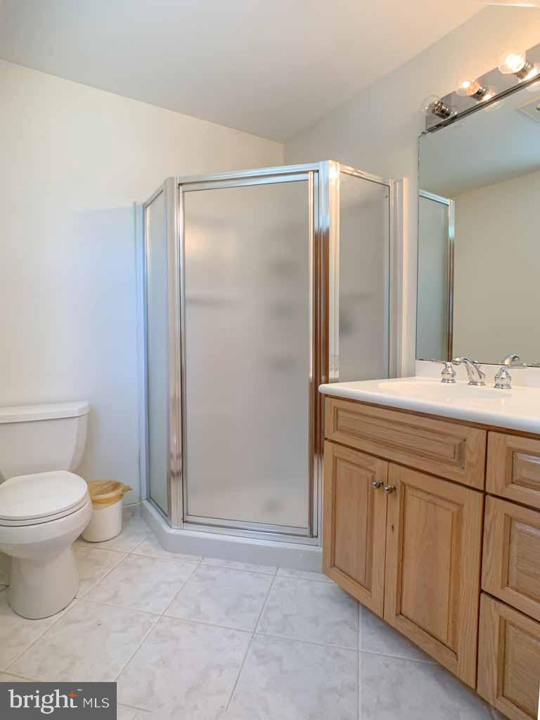 924 Davisville Road Warminster, PA 18974 - Photo 30 of 54 Gallery Image 30