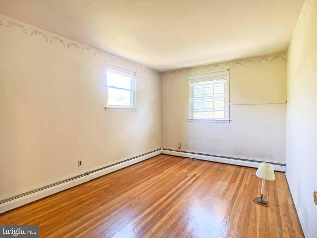 924 Davisville Road Warminster, PA 18974 - Photo 31 of 54 Gallery Image 31