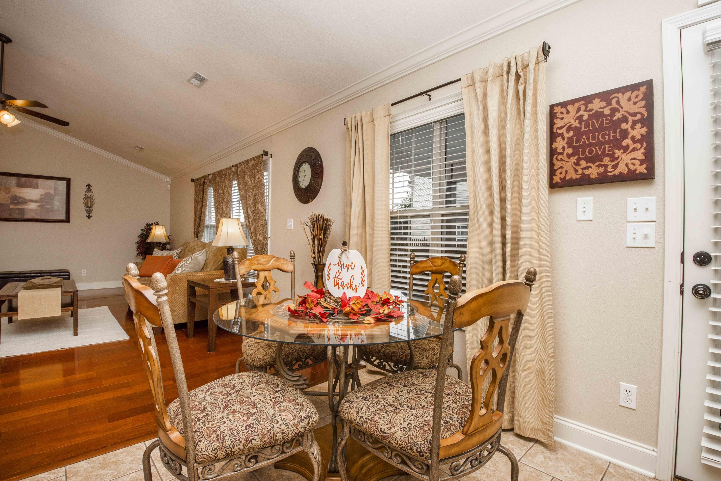 6213 Lantern Ridge Lane Knoxville, TN 37921 - Photo 8 of 27 Eat in Kitchen