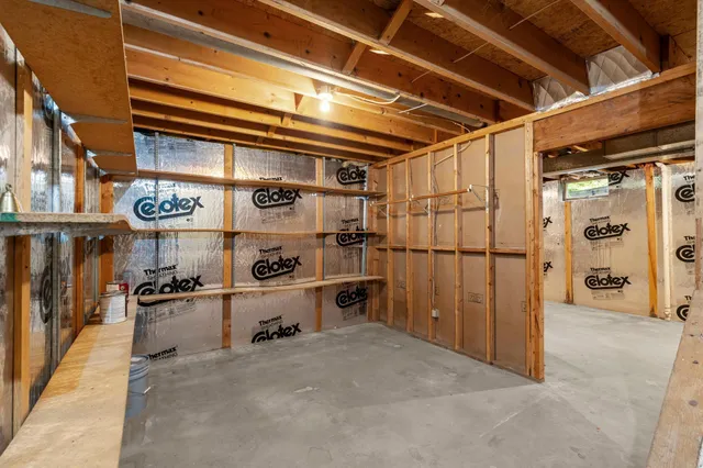 $559,900 | 2360 Apache Court, Mendota Heights, MN 55120