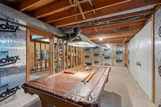 $559,900 | 2360 Apache Court, Mendota Heights, MN 55120