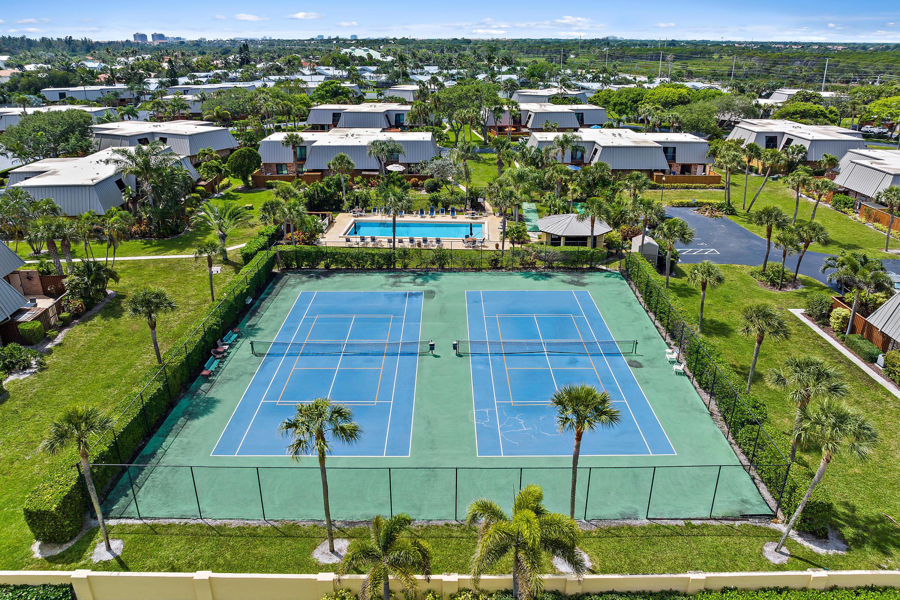 1420 Ocean Way, Unit 18B Jupiter, FL 33477 - Photo 15 of 18 009-1420OceanWayCommunityPhotos-Jupiter-