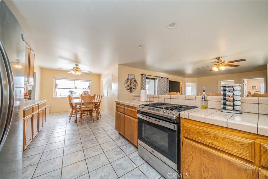 9980 Johnson Phelan, CA 92371 - Photo 12 of 54