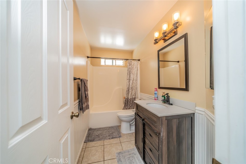 9980 Johnson Phelan, CA 92371 - Photo 14 of 54