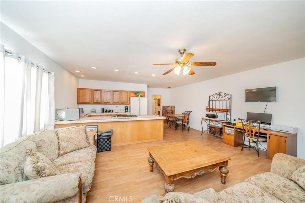 9980 Johnson Phelan, CA 92371 - Photo 43 of 54