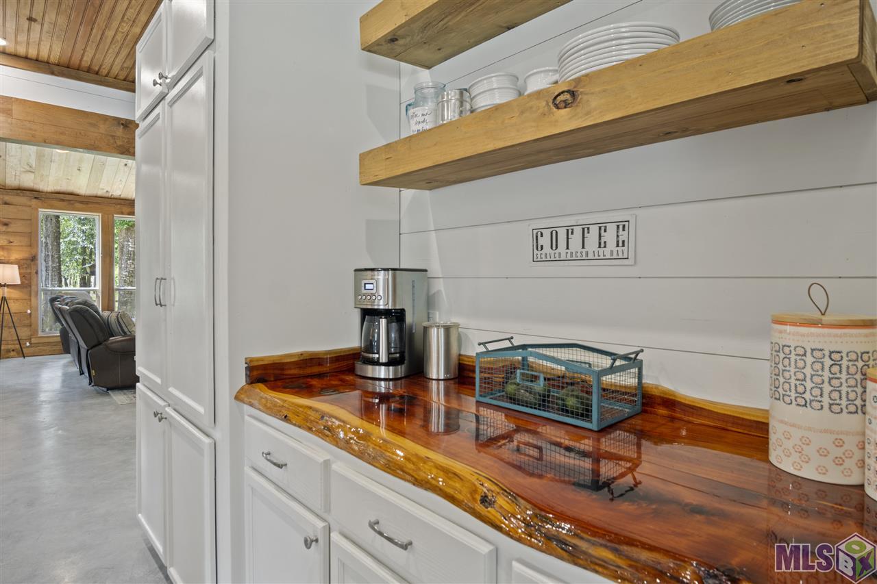 35039 Clinton Allen Road Denham Springs, LA 70706 - Photo 7 of 33 Gallery Image 7