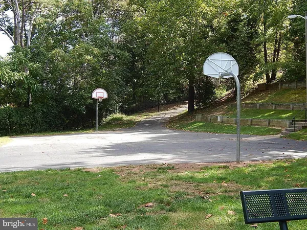 $2,675 | 13110 Putnam Circle, Woodbridge, VA 22191