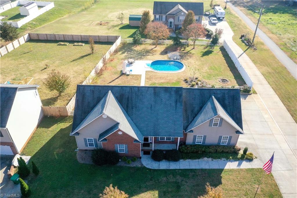532 Spainhour Road King, NC 27021 - Photo 2 of 36 Gallery Image 2