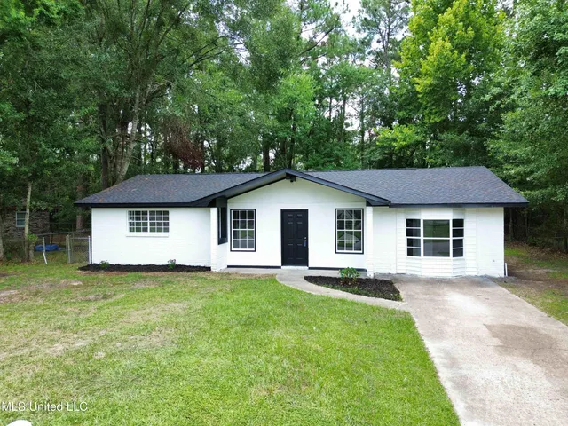 $175,000 | 1513 Kingfisher Drive, Gautier, MS 39553