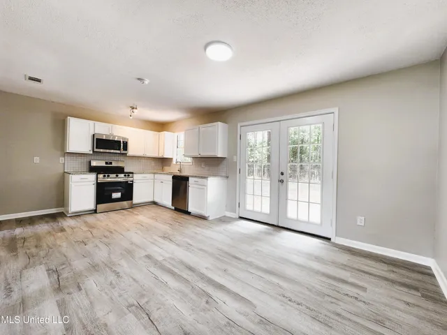 $175,000 | 1513 Kingfisher Drive, Gautier, MS 39553