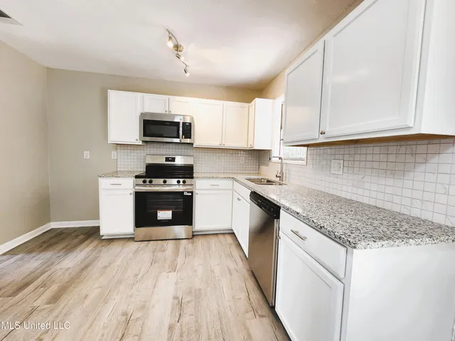 $175,000 | 1513 Kingfisher Drive, Gautier, MS 39553