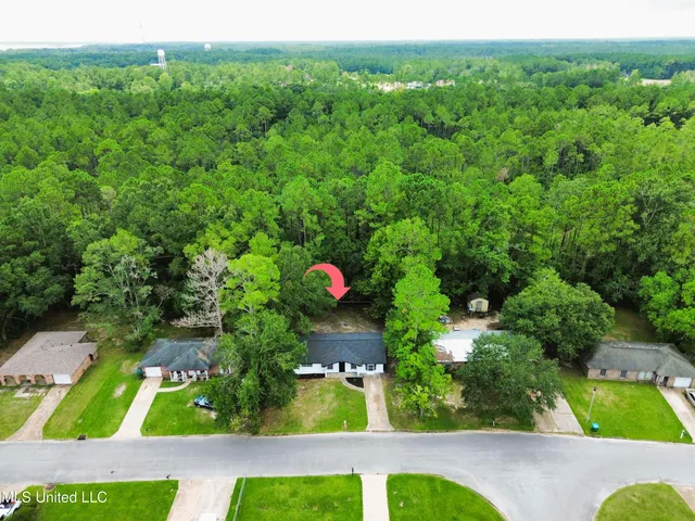 $175,000 | 1513 Kingfisher Drive, Gautier, MS 39553