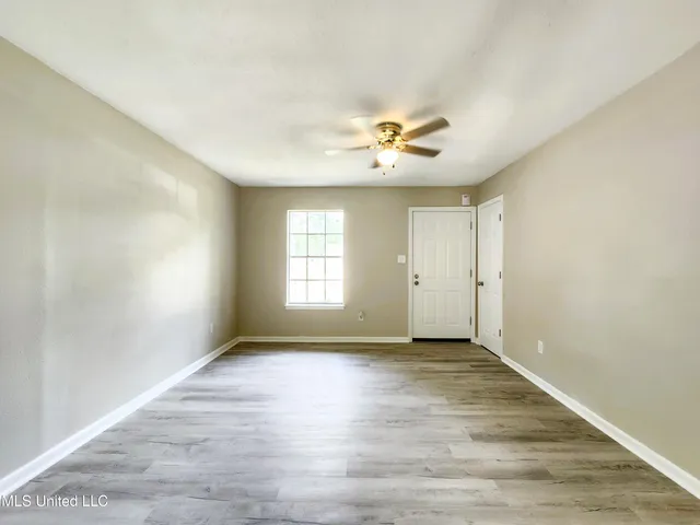 $175,000 | 1513 Kingfisher Drive, Gautier, MS 39553