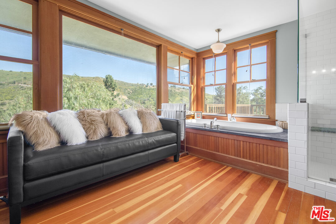 33208 Decker School Road Malibu, CA 90265 - Photo 22 of 51