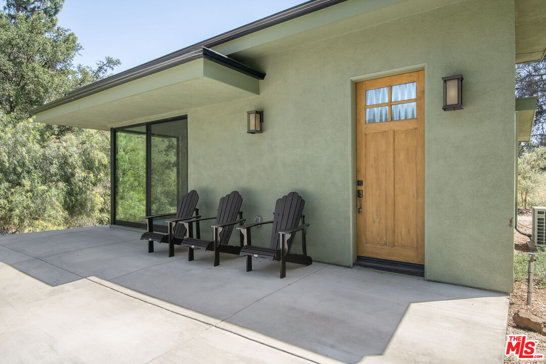 33208 Decker School Road Malibu, CA 90265 - Photo 34 of 51