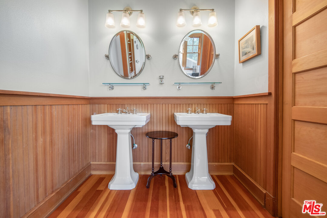 33208 Decker School Road Malibu, CA 90265 - Photo 49 of 51