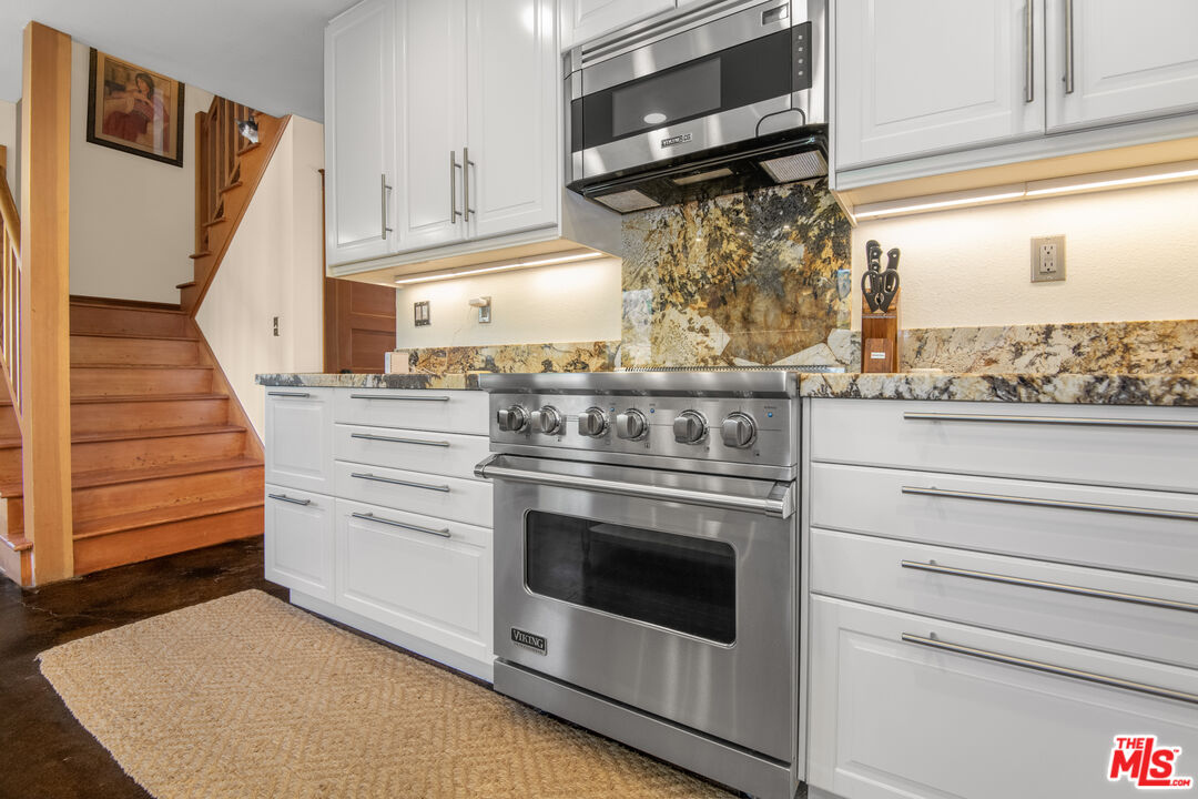 33208 Decker School Road Malibu, CA 90265 - Photo 9 of 51