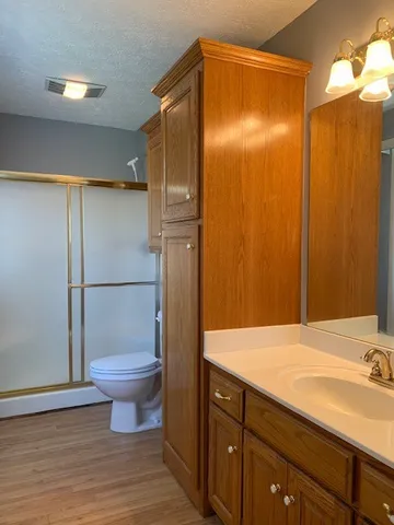 $599,900 | 12 Fox Creek Court, Manchester, TN 37355