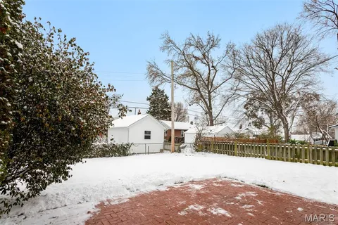 $315,000 | 2312 Annalee Avenue, Brentwood, MO 63144